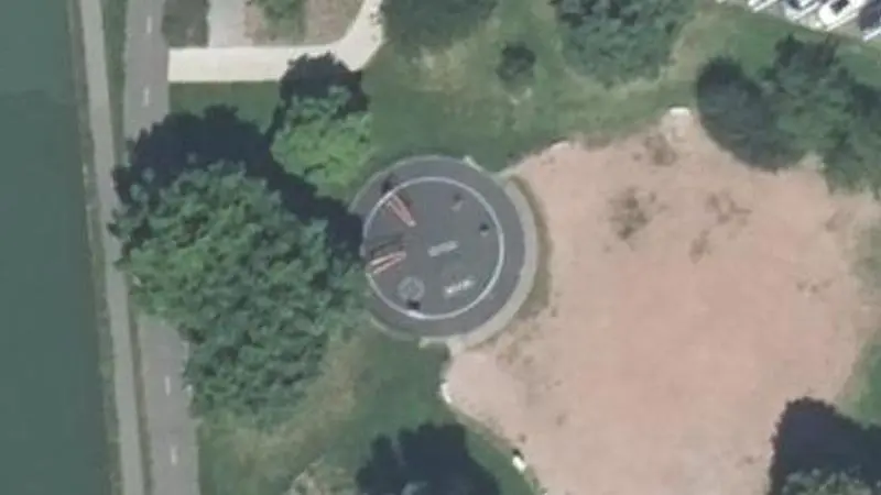 Vue aérienne du spot Gymnase du Guirbaden