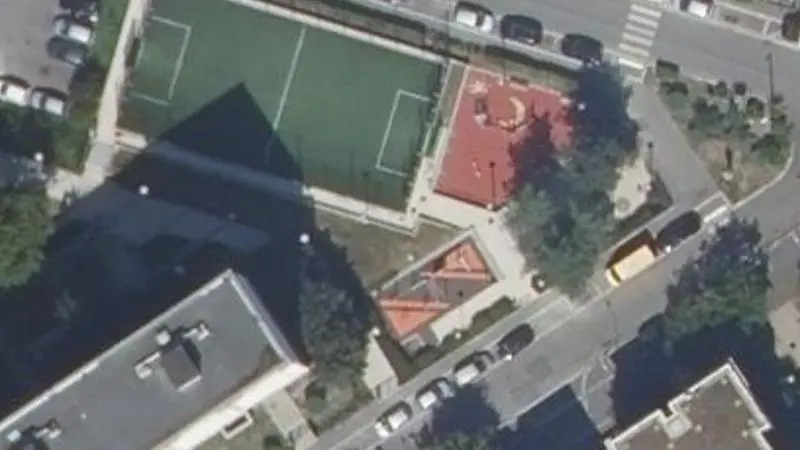 Vue aérienne du spot Terrain de Football de Proximite