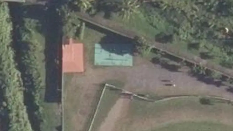 Vue aérienne du spot Ensemble sportif Valkanaërs