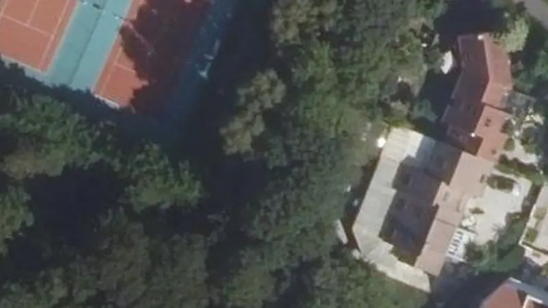 Vue aérienne du spot Complexe tennistique Arthur Ashe, Allée de la Forêt, barres parallèles